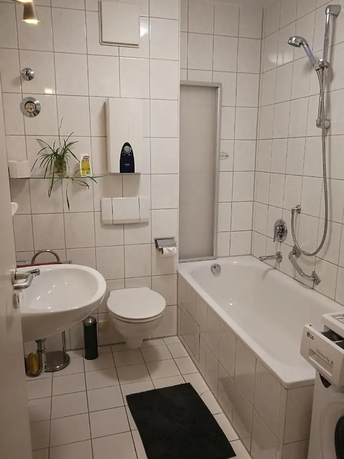 Apt Next To Nuremberg Central-Station, Fair 10Min Apartment
